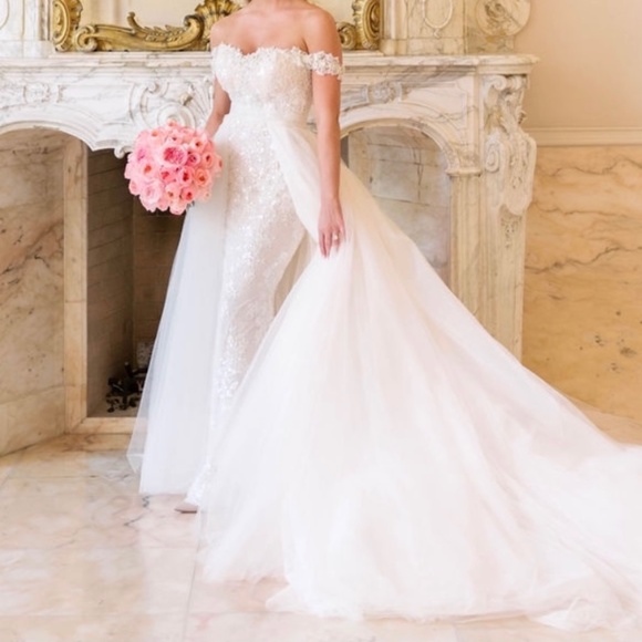 Galia Lahav Dresses & Skirts - GALIA LAHAV - BIANCA OVERSKIRT - SIZE 4